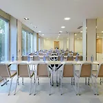 Hesperia Presidente Hotel 4*