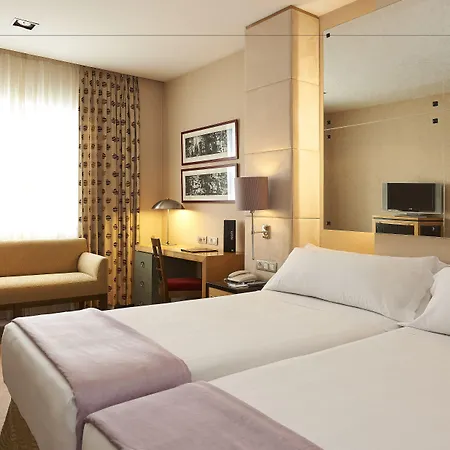 מלון Hesperia Presidente ברצלונה