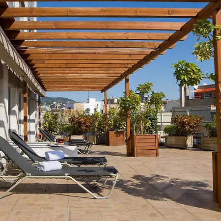 Hesperia Presidente מלון