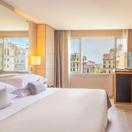 Hotell Hesperia Presidente
